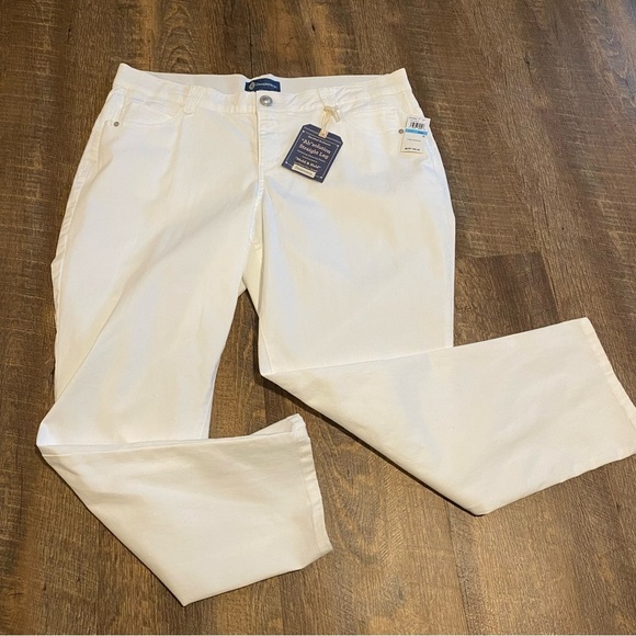 NWT Democracy White “Ab”solution Straight Leg Pants Size 20w - Picture 1 of 10